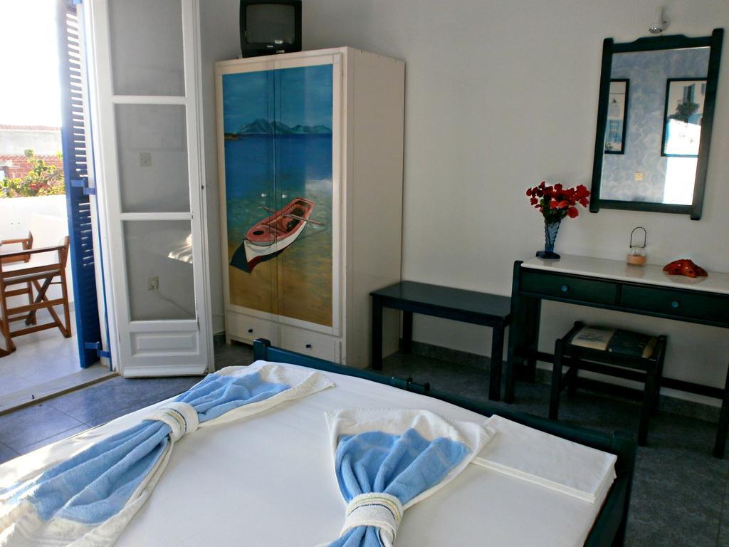 Villa Anna Maria Aliki  Phòng bức ảnh